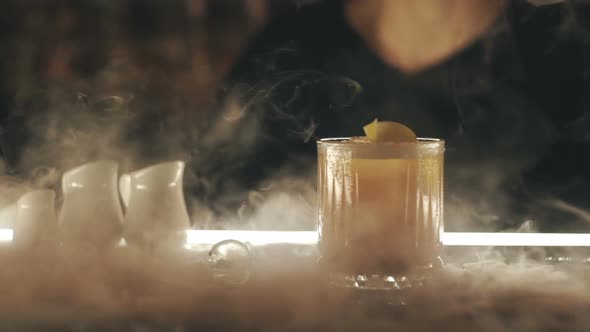Cocktails with Dry Ice on the Bar