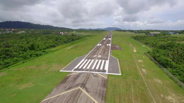 AH - Runaway of Small Airport at Weh Island 05
