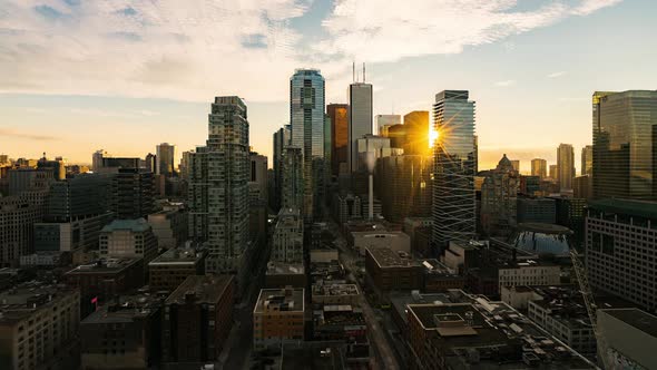 Toronto, Canada, Timelapse  - Sunrise over Toronto s downtown financial district