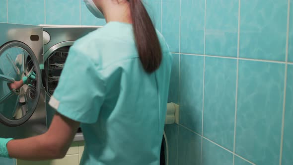 Sterilizing Medical Instruments in Autoclave alt