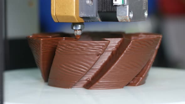 Making Dessert With 3 D Printer