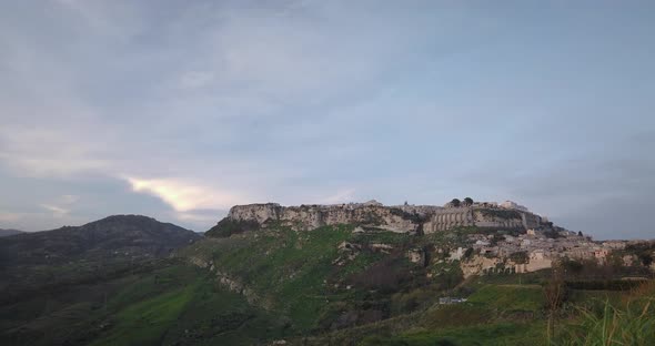 Gerace Medieval village alt