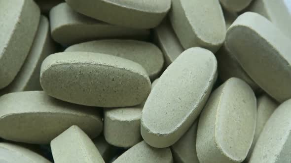 Rotation Of The Tablet Of Vitamin C alt