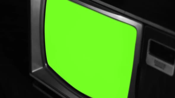 Old TV Set turning On and Off Green Screen. Black and White Tone. alt