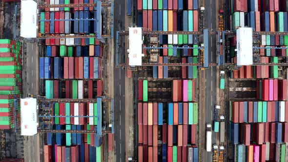 Cargo Container Port in Hong Kong alt