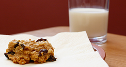 Oatmeal raisin cookies