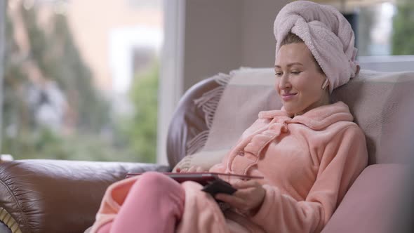Happy Young Woman Shopping Online Closing Laptop Looking Away Smiling alt