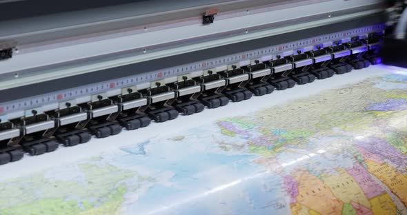 Modern Digital Large Format UV Printer alt