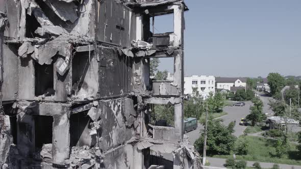 War in Ukraine  Destroyed Building in Borodyanka alt