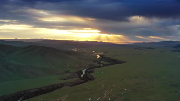 Steppe and Mountains Landscape in Orkhon Valley alt