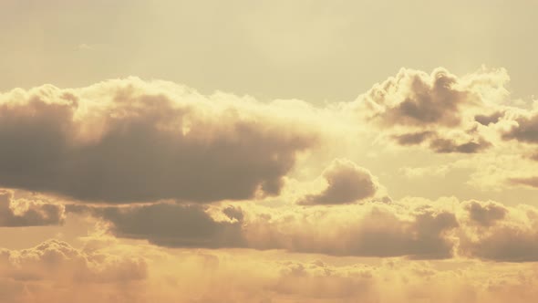 Sun Rays Shining Through Cloudy Rainy Sky With Fluffy Rain Clouds ...