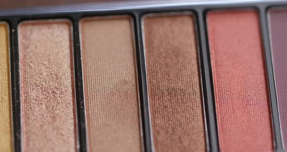 Eye shadow palette for make up alt