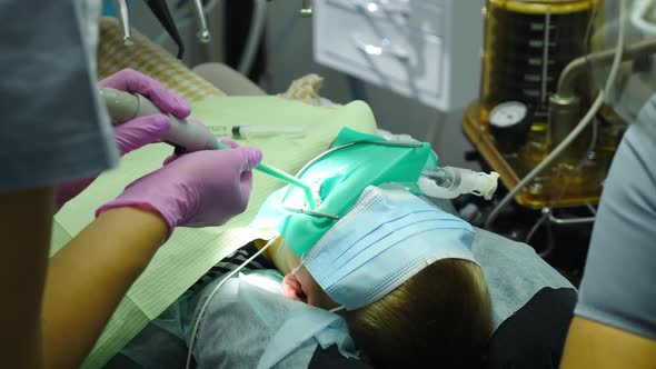 Modern Dental Clinic alt