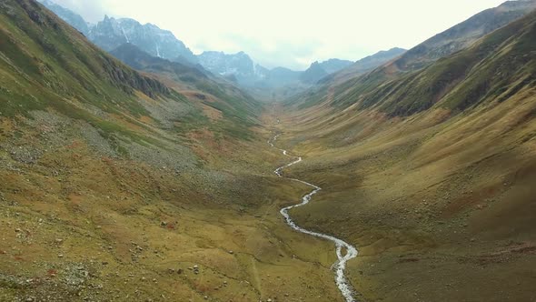 Long Straight U Valley and River alt