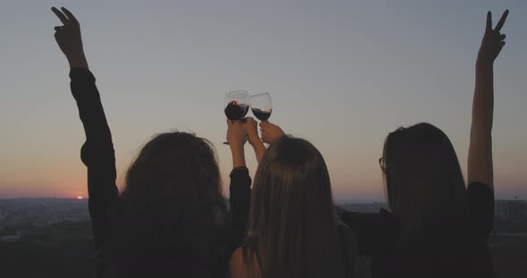 On the Loft Apartment at Balcony Three Ladies Have alt