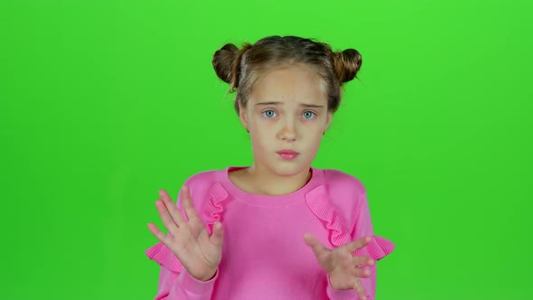 Baby Is Surprised From What He Saw. Green Screen. Slow Motion alt