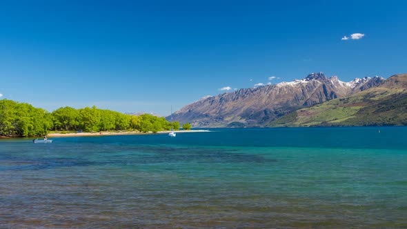 Lakeside View in Glenorchy, New Zealand