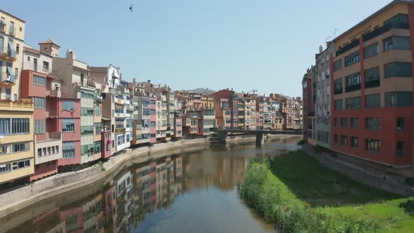 Drone Flight Over River Onyar and Girona Houses alt