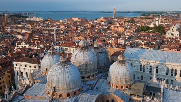 Aerial View of Venice with St Mark's Basilica and Doge's Palace. Venice, Italy alt