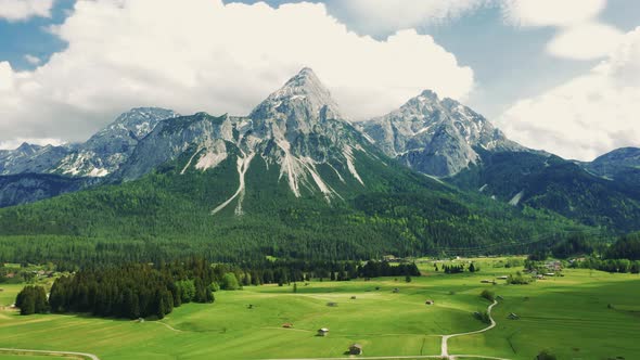 Colorful summer panorama of Austrian Alps, Reutte district, state of Tyrol, Austria, Europe. alt