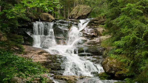 Riesloch Falls in Bavarian Forest alt