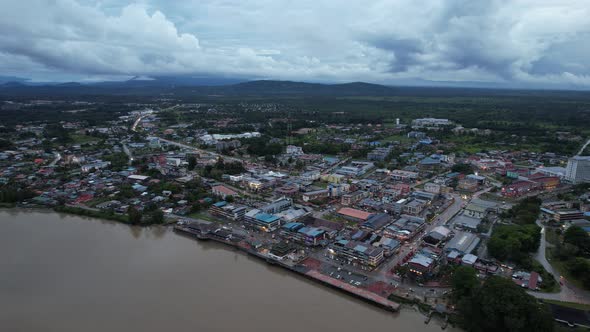 The Towns of Sarawak, Borneo, Malaysia alt