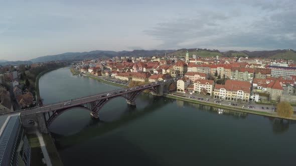 Aerial view of the bridge over Drava River, Maribor alt