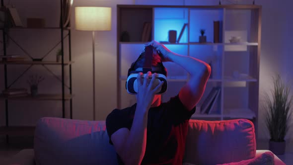 Virtual Reality Male Gamer Cyber Progress Amazed alt