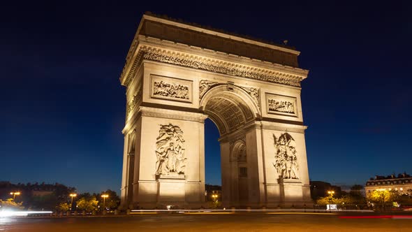 4K UHD night timelapse of the Triumphal Arch - Arc De Triomphe in Paris France