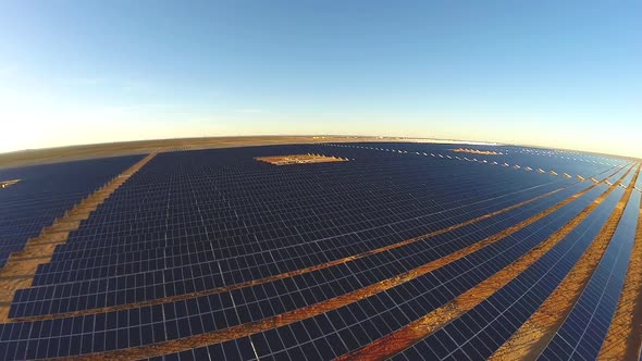 Solar Panel installation in desert alt