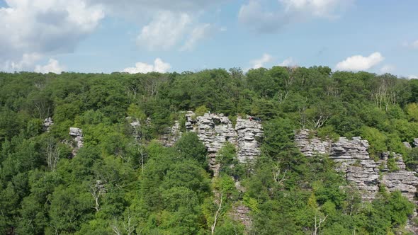 Annapolis Rock - South Mountain - Washington County, Maryland - Dolly Out - Aerial alt