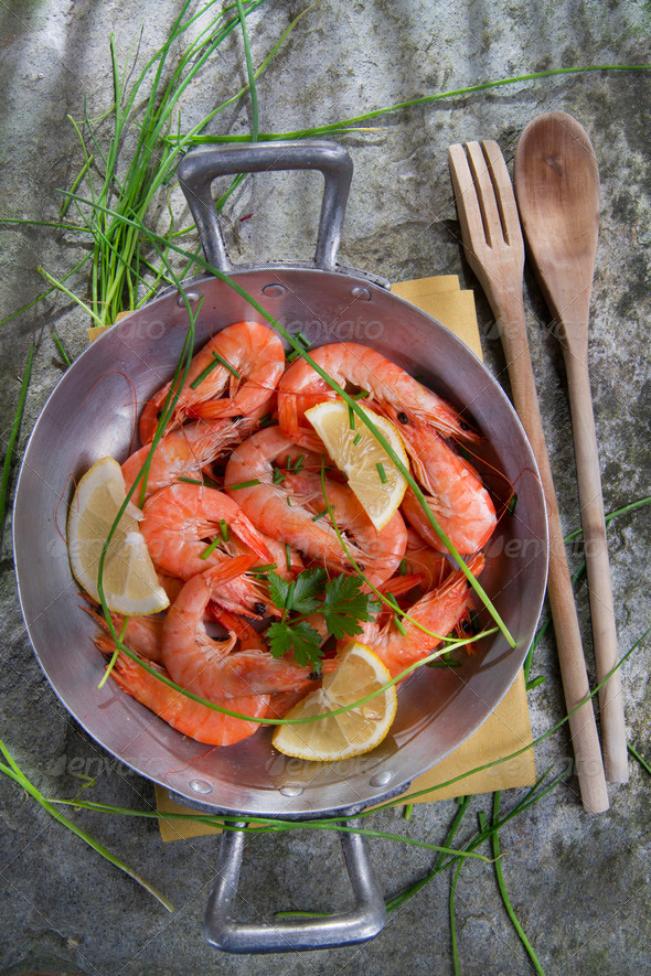 Presentation Of Raw Shrimp - Stock Photo - Images