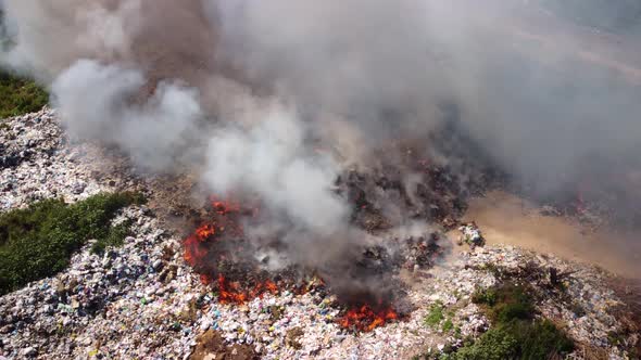 Drone footage of fire at garbage dump