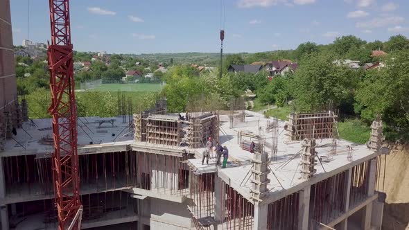 Construction Site of a Modern Building alt