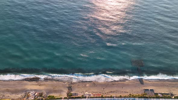 Winter Beach in Turkey alt