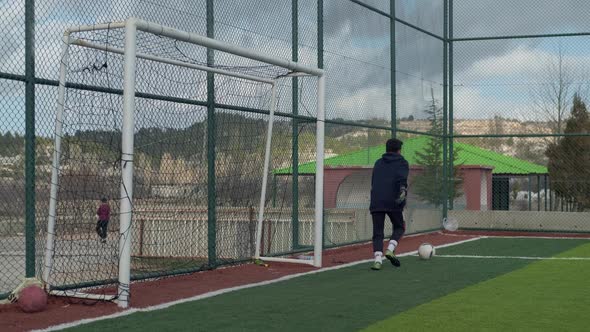 Goalie Man Training alt