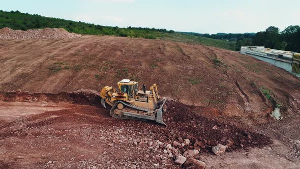 Bulldozer Working alt