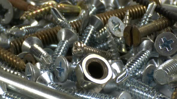 Old Used Various Screws alt