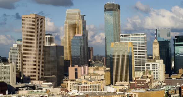 Aerial View of Downtown Minneapolis alt