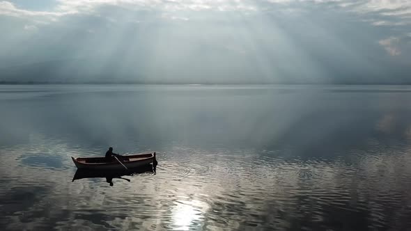 Turkey kocaeli aerial lake reflection light beam alt