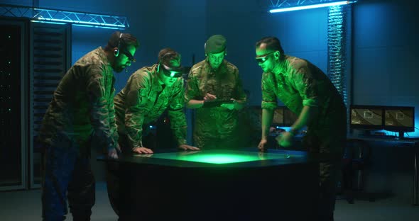 Soldiers Discussing Military Strategy alt