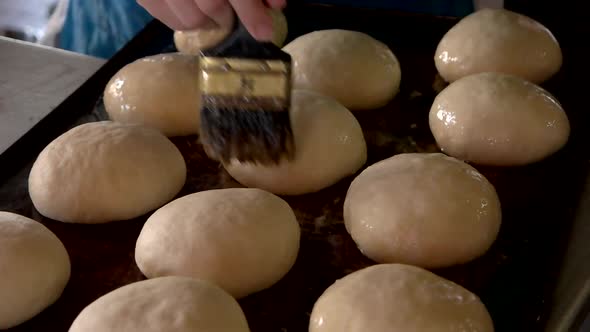 Raw Homemade Buns on Tray alt