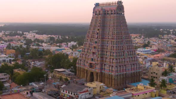 South India "Gopuram" at Srirangam Trichi, India, 4k aerial  alt