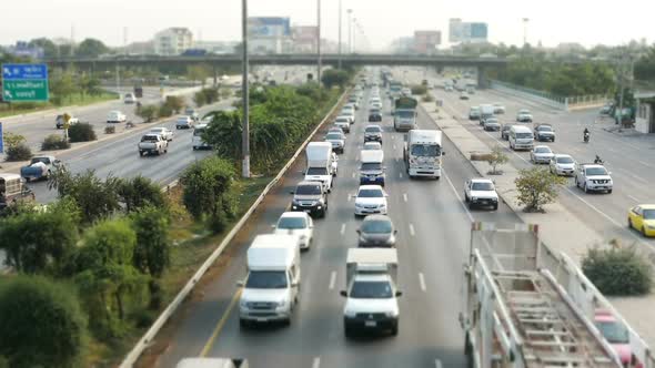 Highway Road Traffic Sun  alt