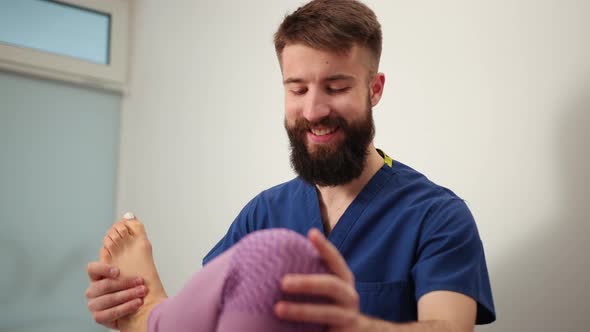 Manual Therapist Physician alt