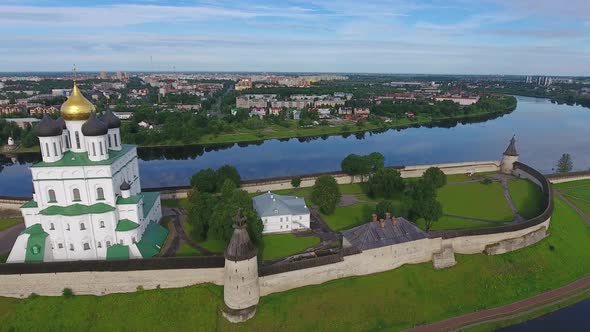 Aerial of Pskov Kremlin and Trinity Cathedral alt