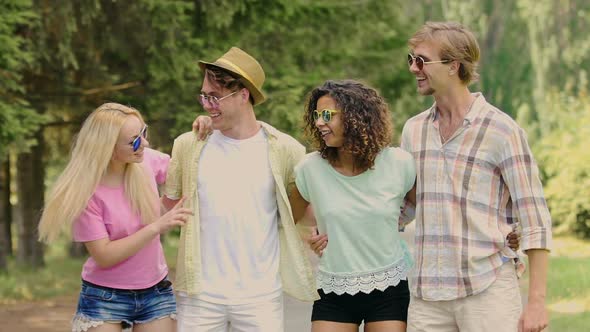 Music Show Contestants Singing, Dancing to Music, Young Happy Guys Having Fun alt