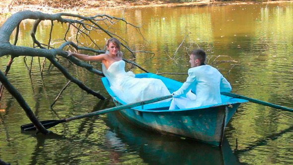 Newlyweds on Boat 5