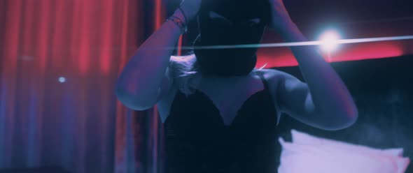 HipHop Gangster Girl alt