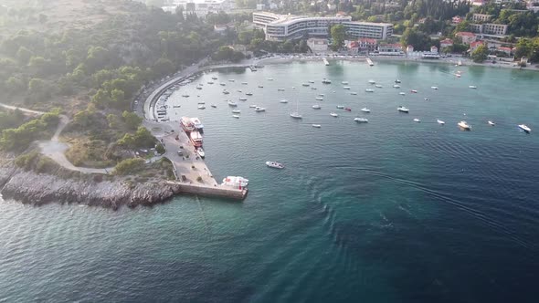 Adriatic sea Dubrovnik Hotel Sheraton Riviera Yacht alt